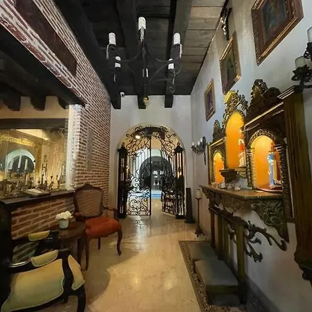 Amazing 7br Mansion Inside Of The Walled City