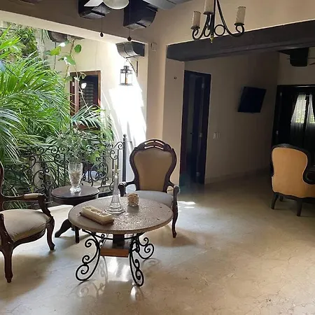 Amazing 7br Mansion Inside Of The Walled City