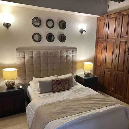 Amazing 7br Mansion Inside Of The Walled City *