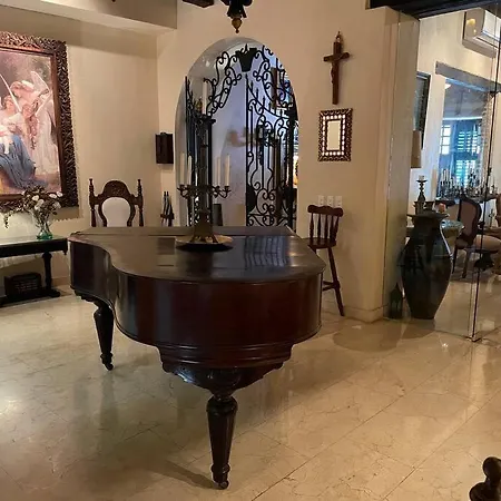 Amazing 7br Mansion Inside Of The Walled City